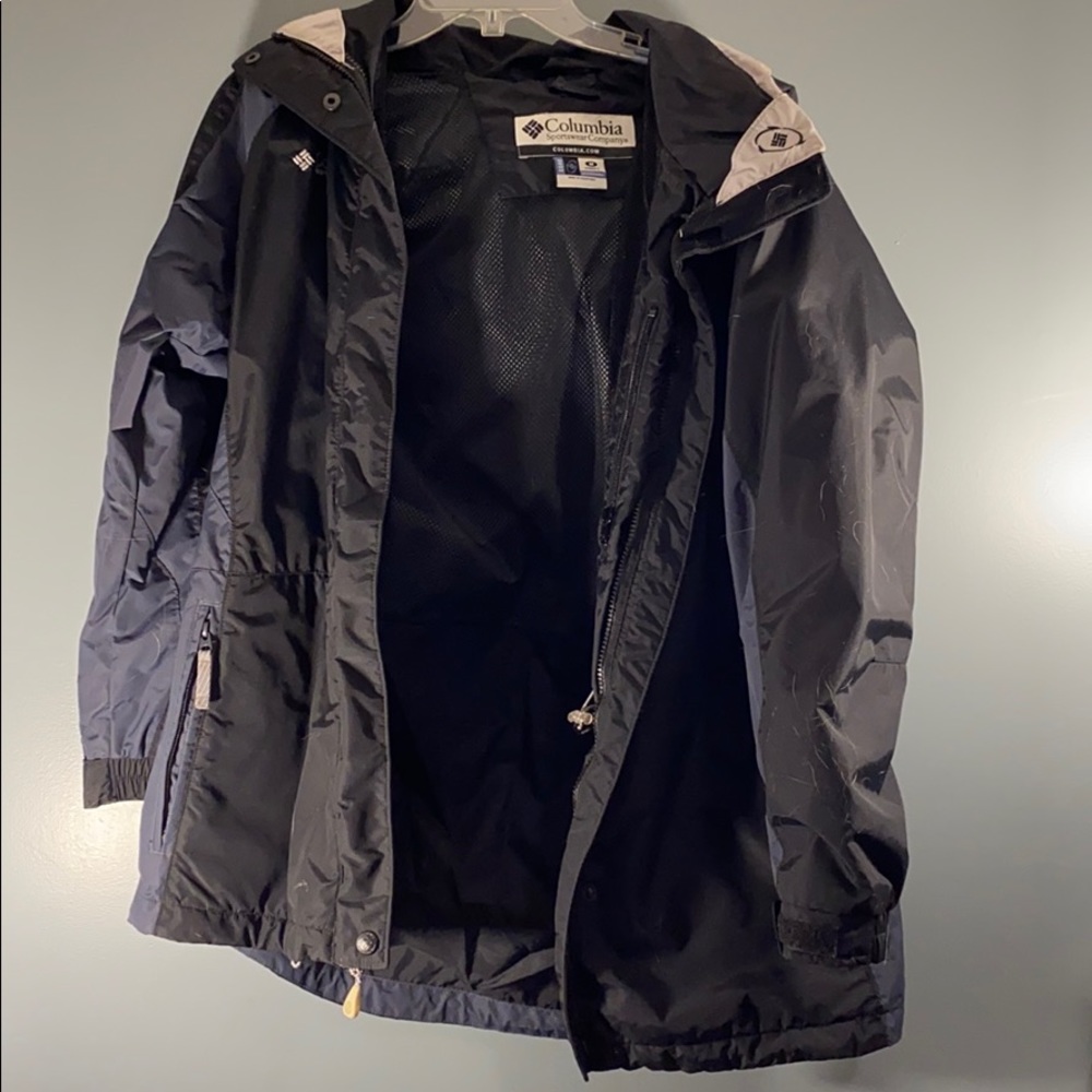 Columbia rain jacket